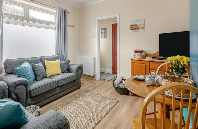 2 bedroom accommodation in Caister-on-Sea