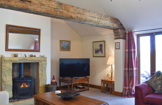 2 bedroom accommodation in Scruton, near Northallerton