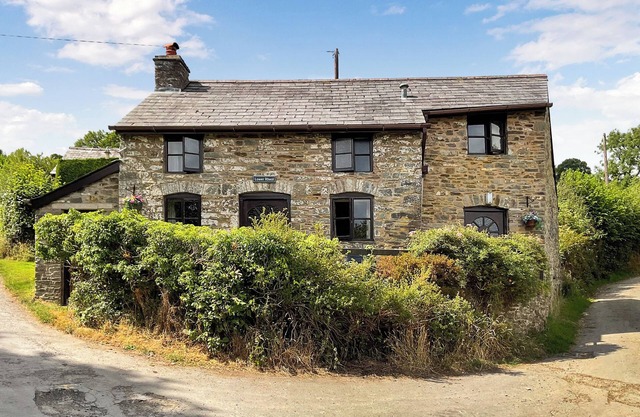 2 bedroom accommodation in Crickadarn, near Brecon