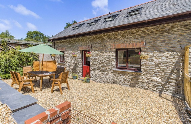 2 bedroom accommodation in Capel Bangor, near Aberystwyth