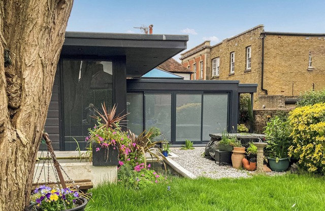 2 bedroom accommodation in Wingham, near Canterbury