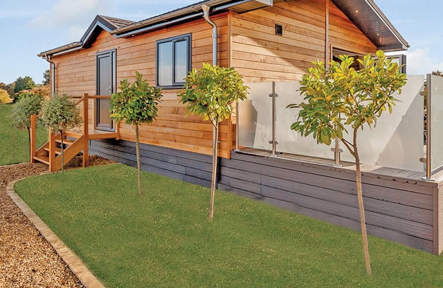 2 bedroom accommodation in Bredfield, Woodbridge