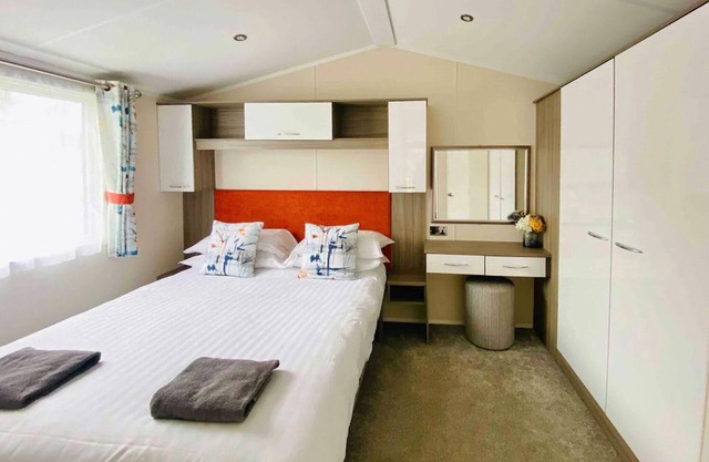 2 bedroom accommodation in Carnforth