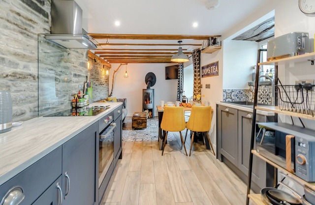 2 bedroom accommodation in Cilgerran