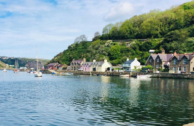 2 bedroom accommodation in Fishguard