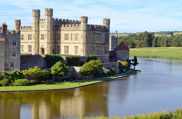 2 bedroom accommodation in Harrietsham, near Maidstone