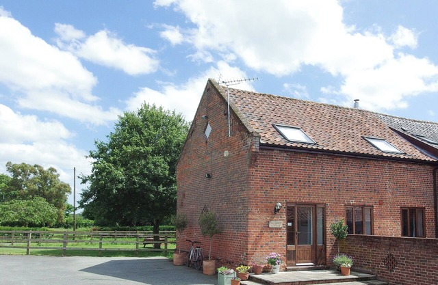 2 bedroom accommodation in Kettleburgh, near Framlingham