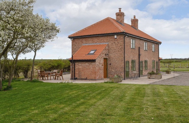 2 bedroom accommodation in Ranby, near Retford