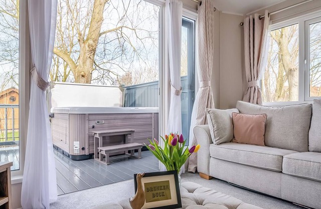 2 bedroom accommodation in Skirlaugh, Nr Hull