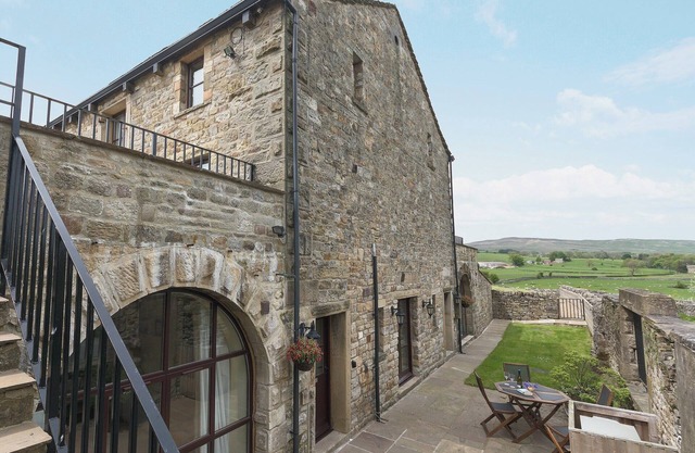 2 bedroom accommodation in Airton, near Skipton
