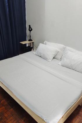 2 Bedroom condo near St. Luke's Medical Center Quezon City