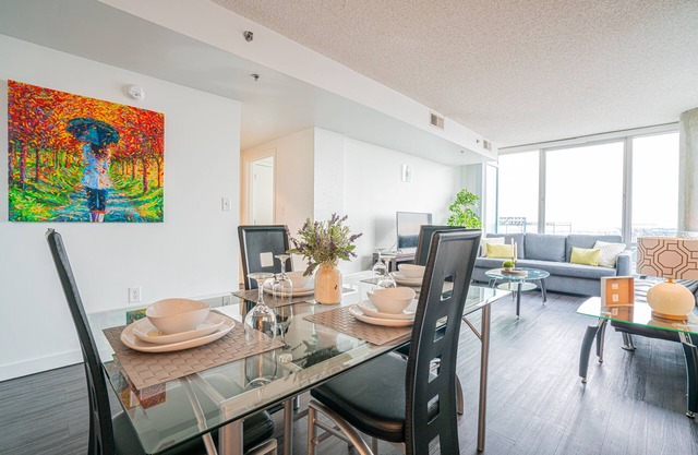 2 Bedroom Fully Furnished APT over Camden Yards by RedAwning