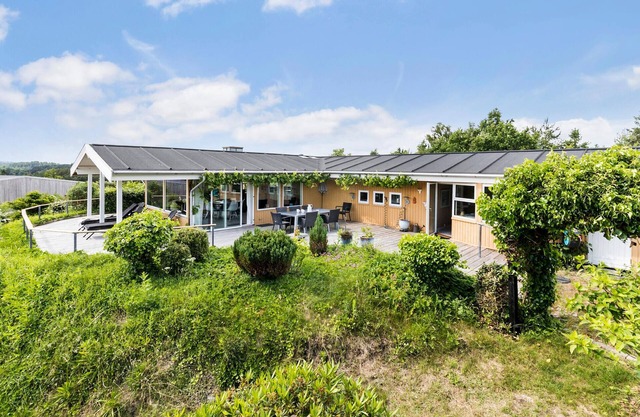 2 bedroom lovely home in Ebeltoft