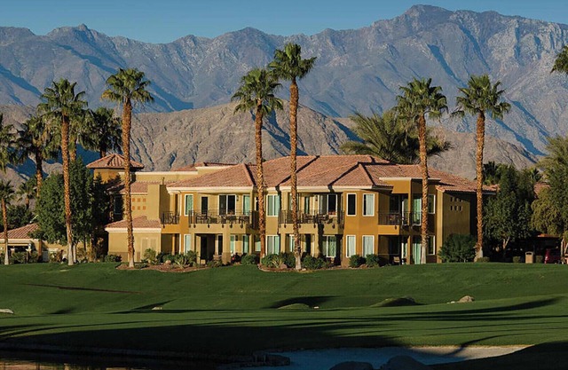 2 Bedroom - Marriott's Desert Springs Villas II - Full Resort Access