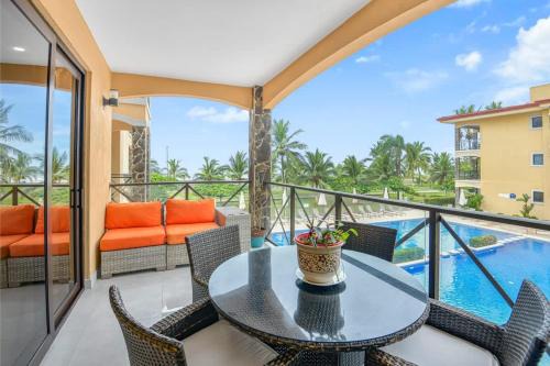 2 Bedroom Oceanview Beachfront Condo Jaco Beach