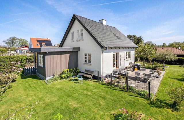 2 bedroom pet friendly home in Hornbæk