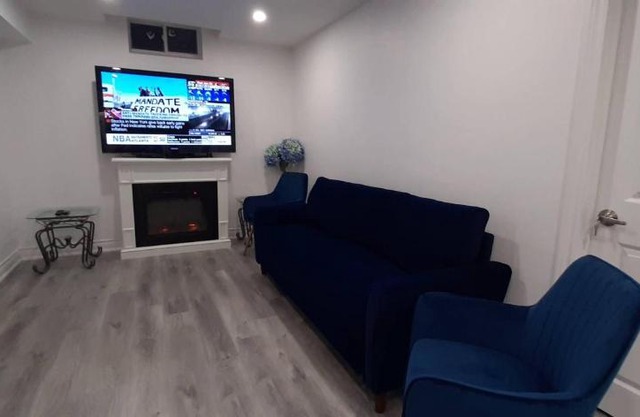 2 Bedrooms 2 washrooms 2 parking spots Basement Apartment