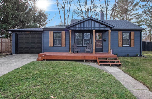 2 blocks to Notre Dame Entrance & Eddy Commons!