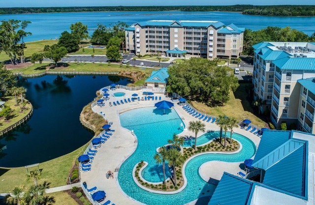 2 BR ~ Bluewater Resort & Marina