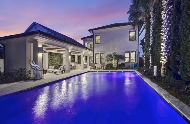 2 Free BCH SRVS! Fantastic Home! Huge Private Salt Water Pool! Great Location!