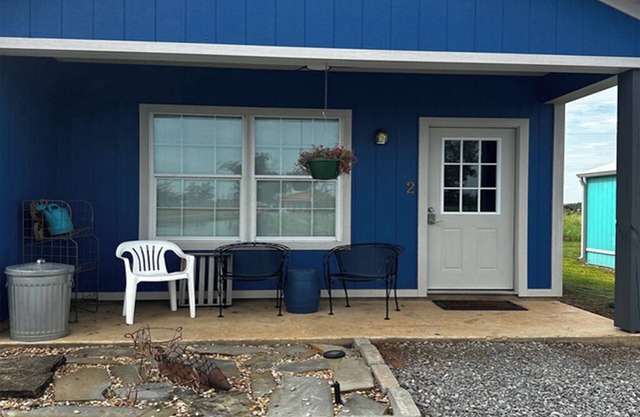 #2 Funny Farm Cabins on the pond.