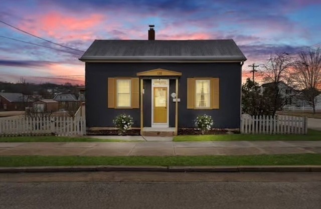 2 Guesthouses, One Location! The Shanty & The Shed, Hermann Mo-Sleeps 4-8