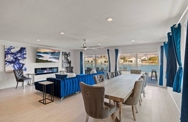 2 Lakeview Villas 8BR, 14 Beds, 24 Guests