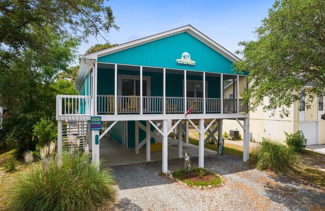 2 Lil' OKI's/223 NE 60th Street - Coastal Vacation Resorts