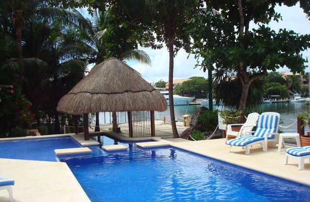 2 Master Bedrooms, 2.5 Bath, Ground Floor.