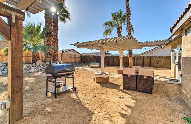 2 Mi to Coachella: Indio Getaway w/Outdoor Oasis!