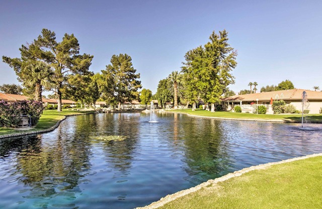 2 Mi to Coachella: Indio Home w/Fire Pit!