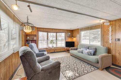 2 Mi to Sturgis Motorcycle Rally Peaceful Home