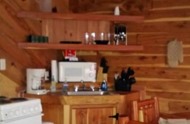 2 miles from Blanchard Springs Caverns