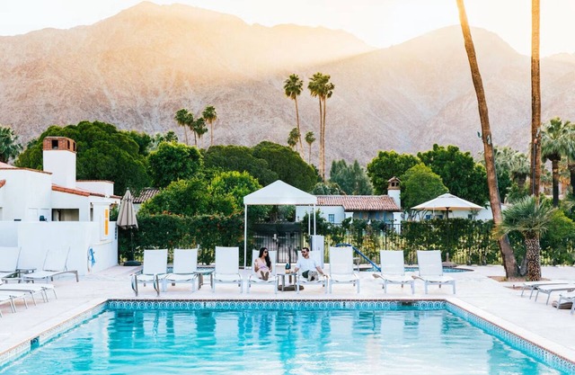 2 Queen Room, La Quinta Resort & Club, 41 Pools, 5 Championship Golf Courses