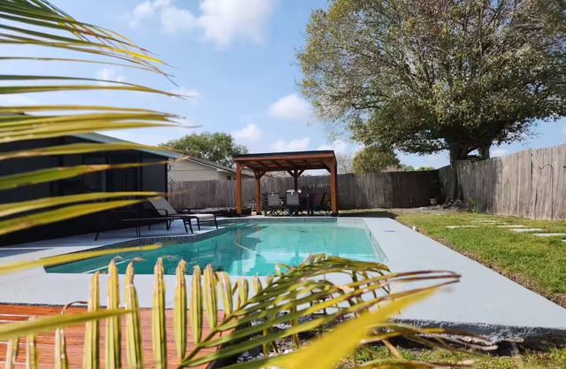 20 min to Disney your private oasis gateway!