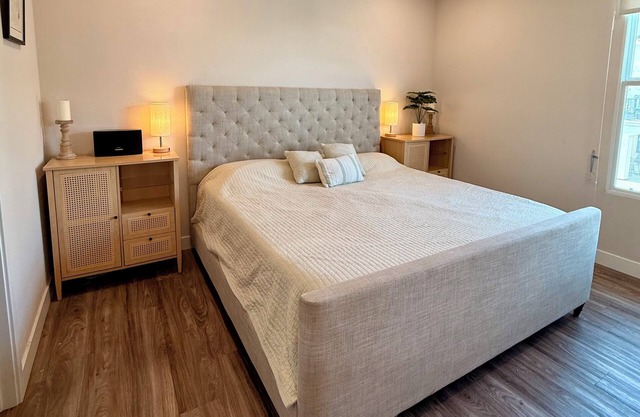 20% off Oct! Modern 2 bedroom condo with ocean view, pool, tennis, and more