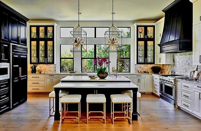 2024 Pinehurst US Open beauty. 6000 sf rental home on 8 stunning acres!