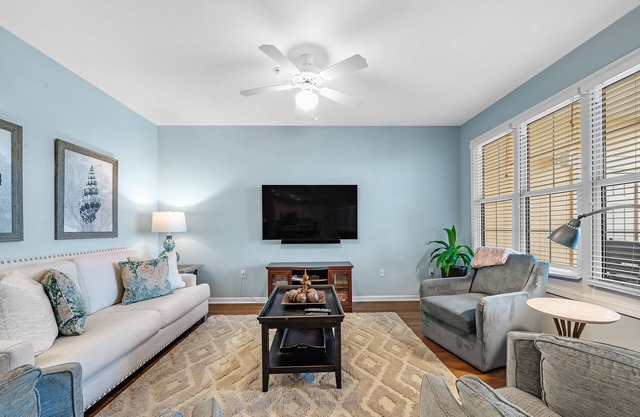 202E - Newly Remodeled!