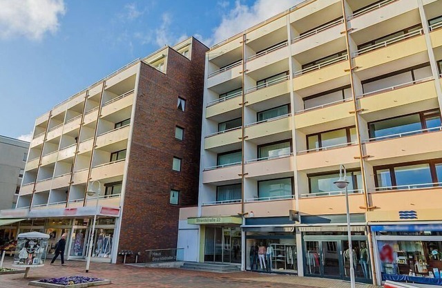 22-32 - Nielsen am Strandübergang