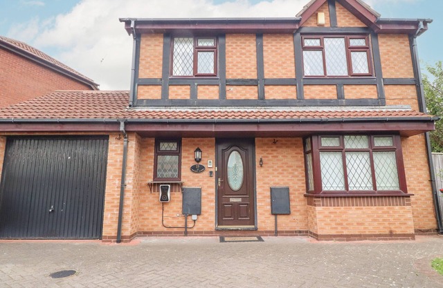 23 WOLSEY CLOSE, character holiday cottage in Cleveleys