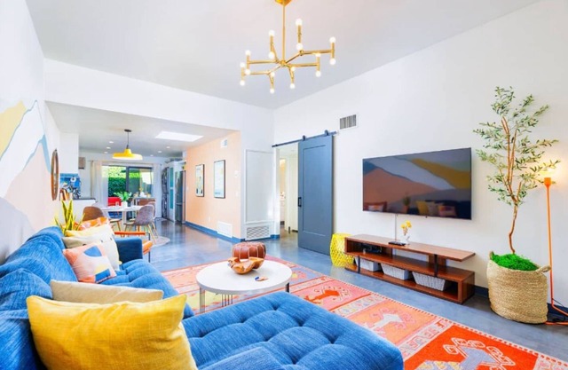 25% Off Jan, 2 Week Stay! W/Pickleball, Pool, Spa