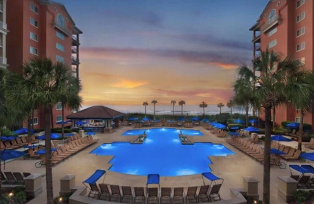 2B/2B ocean view villa Marriott resort in N. Myrtle Beach for Spring Break