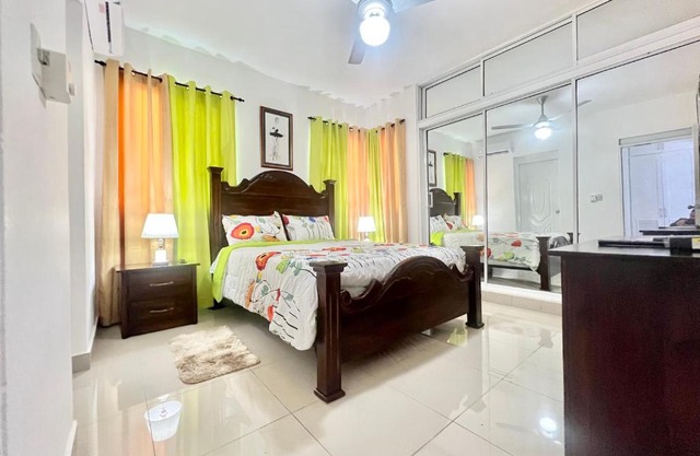 2B, close to the beach, close to the Romana AirPort, close to Altos de Chavon, at the city.