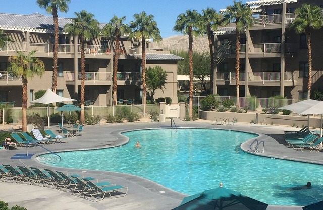 #2B3# 2BR 2Bath Worldmark sleep 6 Coachella Stagecoach 7 mile private shuttle 1