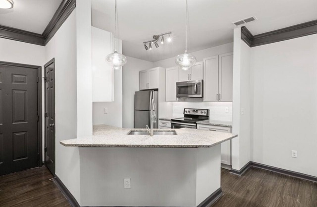 2BD 2BA Unfurnished No Credit requirements