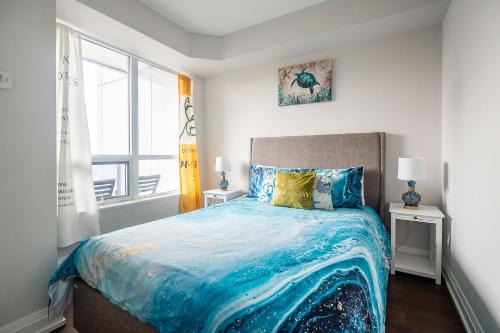 2BD 2BR Panoramic View Sheppard Metro Free parking
