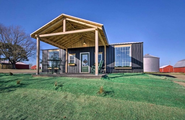 2BD/2BTH New Farm Cottage off 44