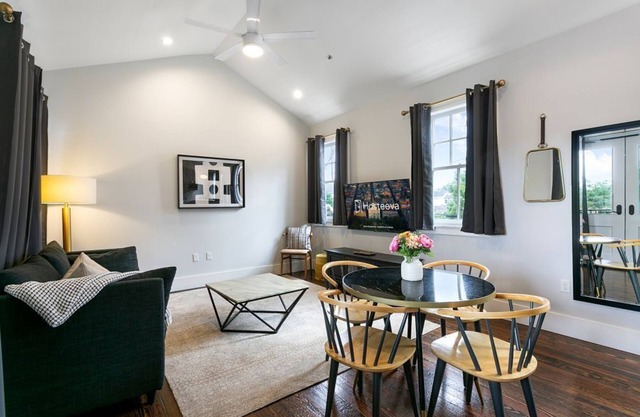 2BR/2BA Retreat at The Heart of New Orleans