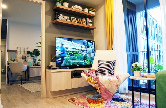 2BR/2BTH Maestro 03 ✦ Shuttle to Subway ✦ Pool & Gym ✦ 49" Smart TV ✦ 100MBWiFi