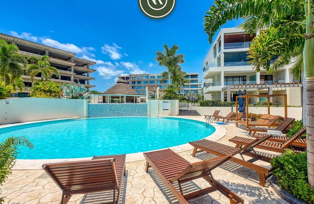 2BR Condo in Bucerias - Pickleball Court - Gym